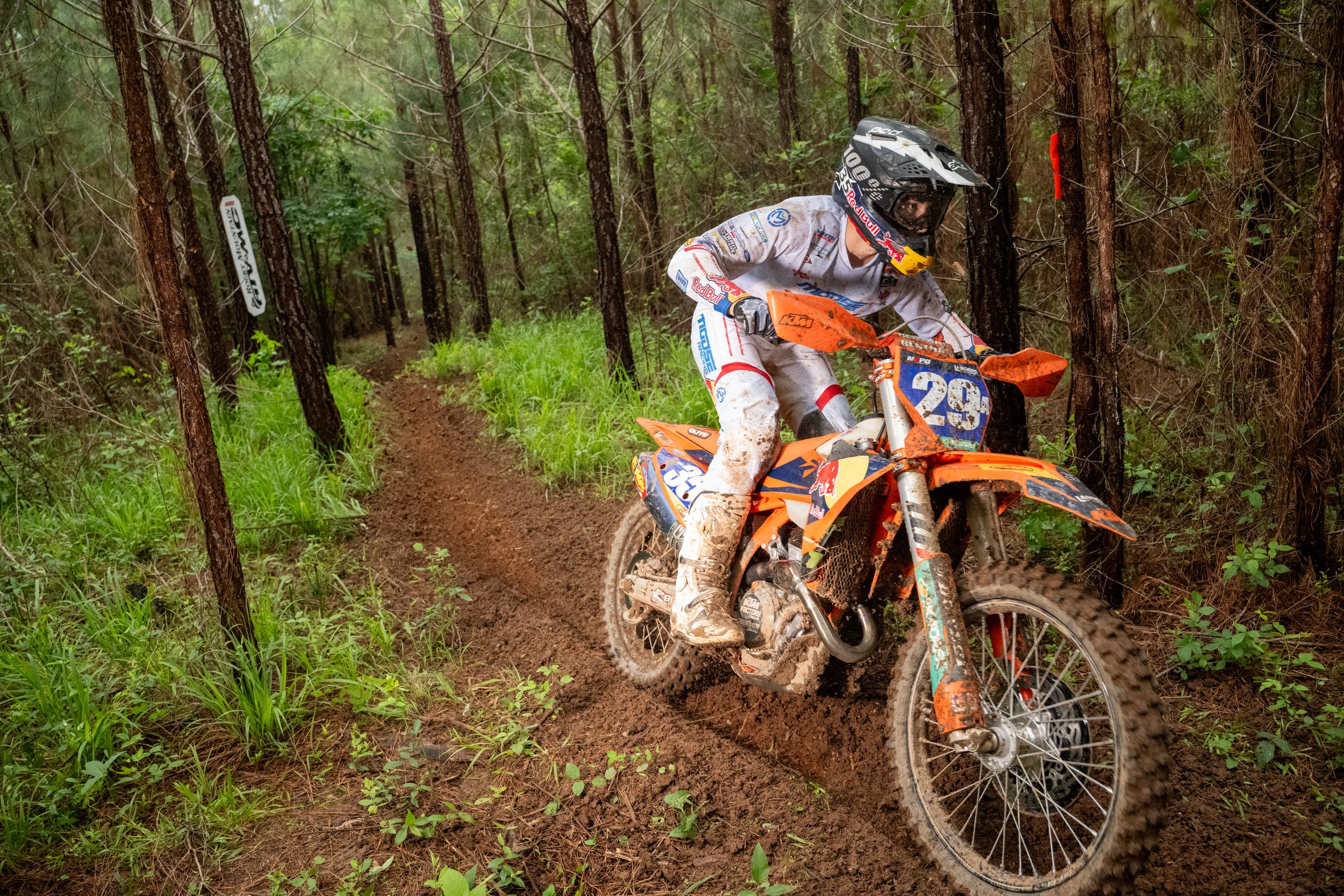 DRT クラッシュジョーカー(NANGAマウンテンレッド) DRT クラッシュジョーカー(NANGAマウンテンレッド) DRT×NANGAコラボ